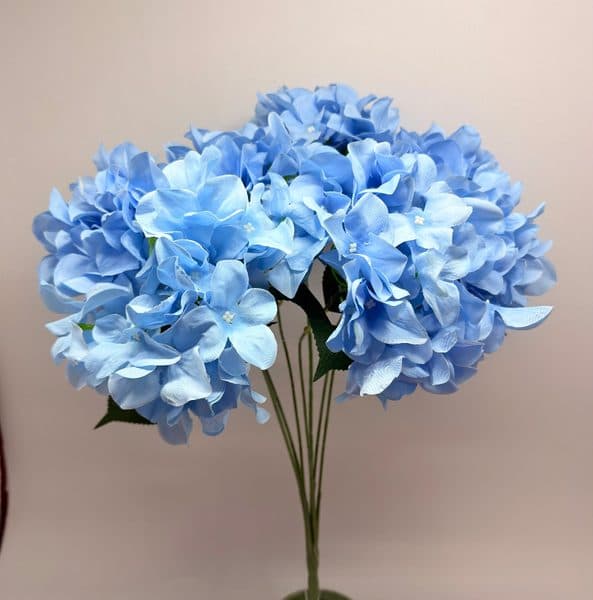 Ramo de Hortensia x 7